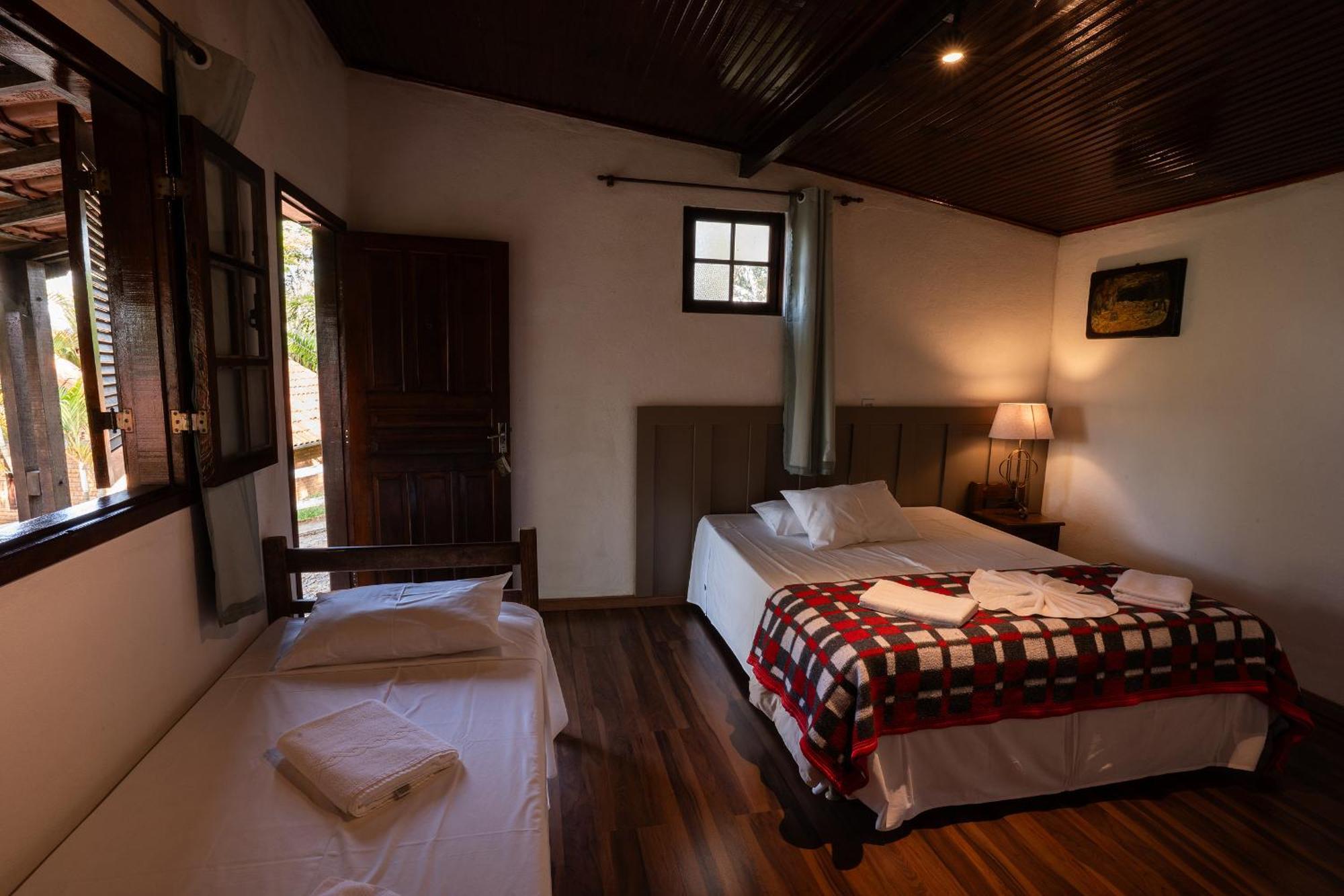 Hotel Alpha Ville Chales Conceicao da Ibitipoca Exterior photo